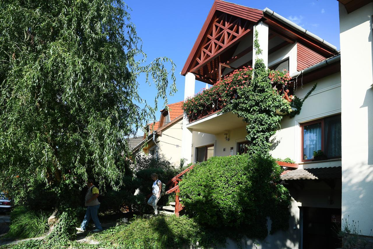 Siesta Vendégház Eger Exterior foto